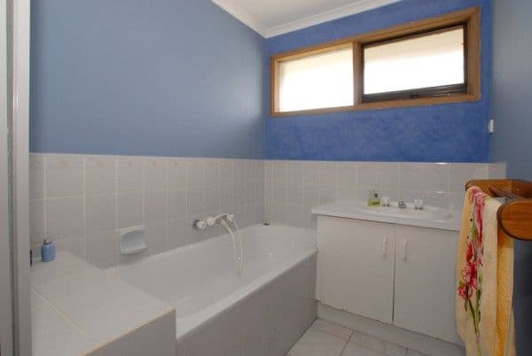 15 Belmont Court, CARRUM DOWNS VIC 3201, Carrum Downs - Thumbnail 5