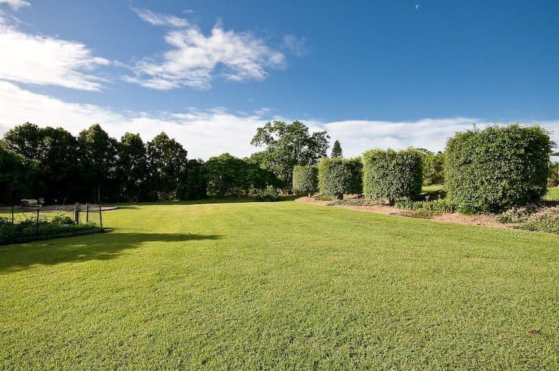 2073 Roghan Road, BRIDGEMAN DOWNS QLD 4035, Bridgeman Downs - Thumbnail 4