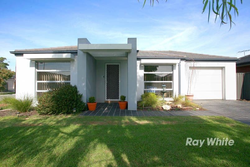 5 Seville Street, PAKENHAM VIC 3810, Pakenham - Image 1