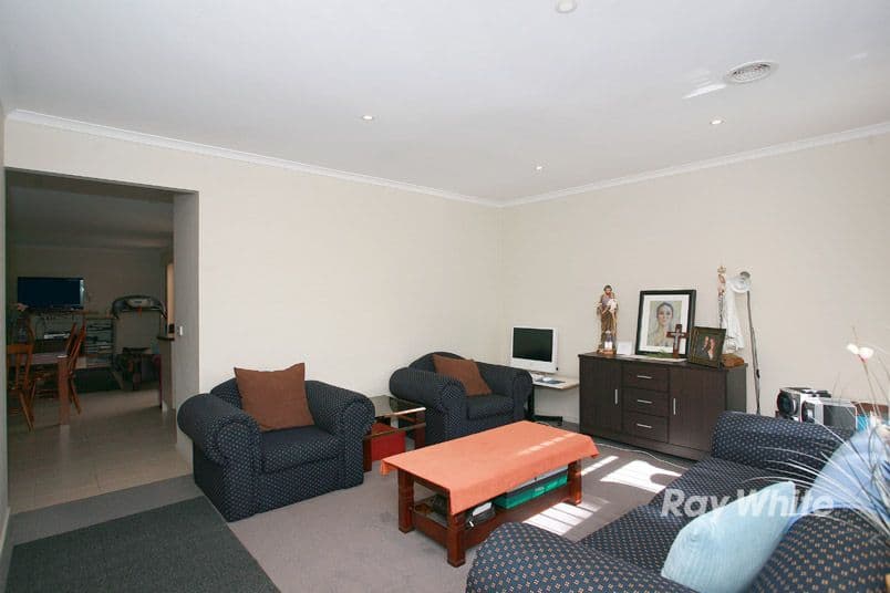 5 Seville Street, PAKENHAM VIC 3810, Pakenham - Thumbnail 5
