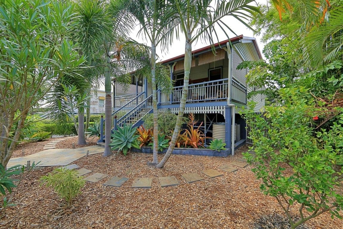 8 Rowland Street, BUNDABERG SOUTH QLD 4670, Bundaberg South - Thumbnail 2