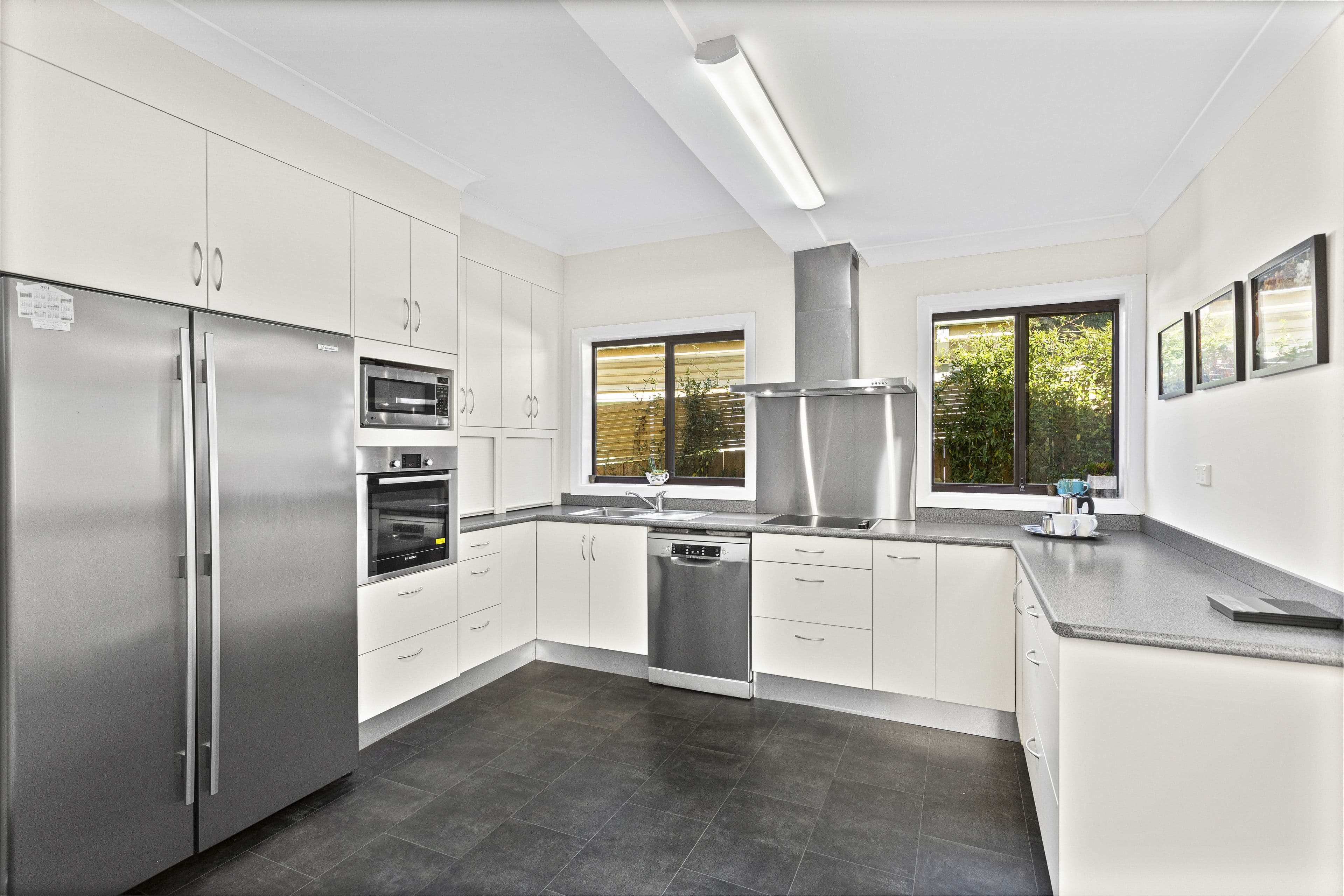 32 Risley Road, Figtree NSW 2525, Figtree - Image 1