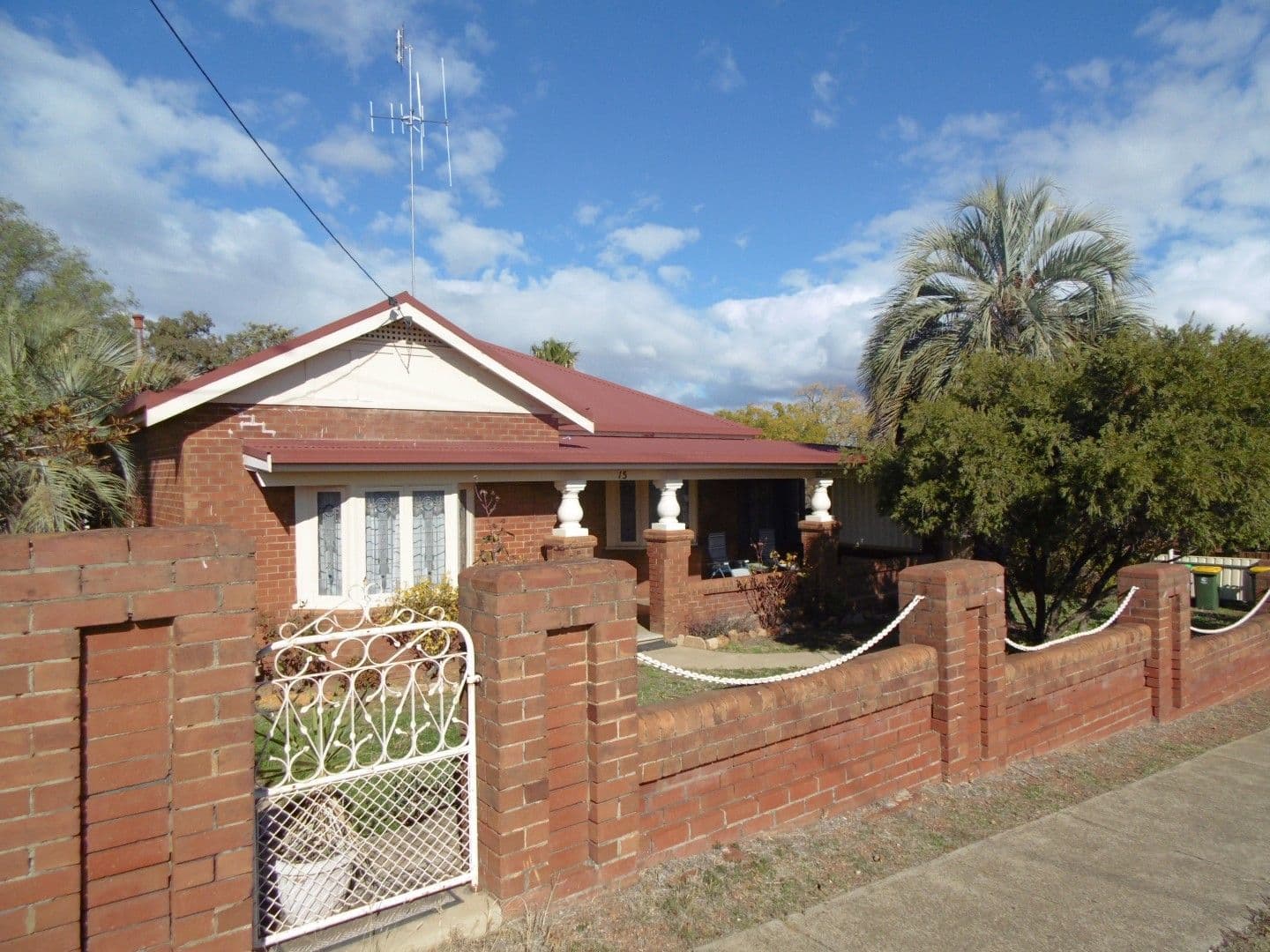 15 Bushman Street, Parkes - Image 1