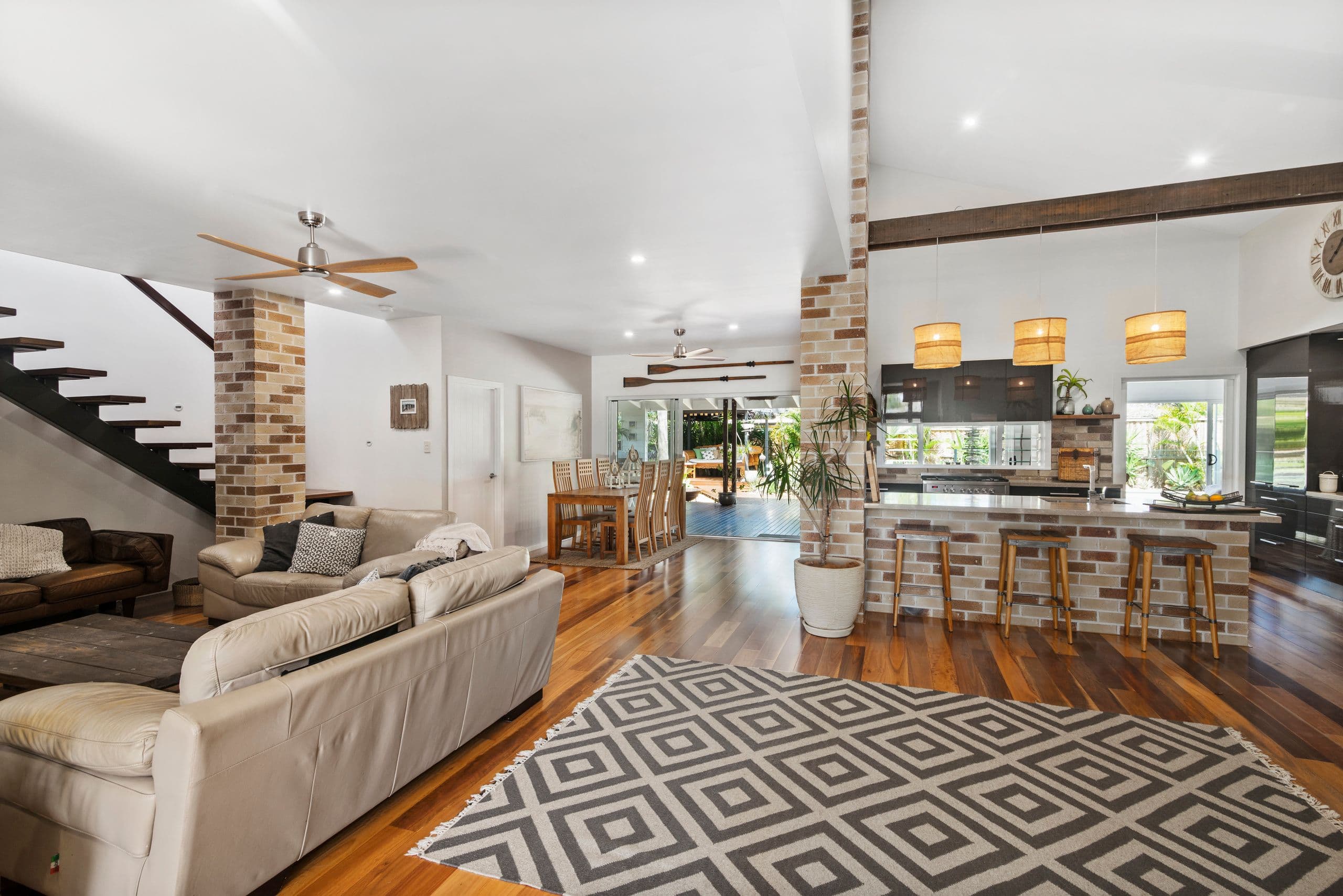 4 Blackwood Place, Palm Beach QLD 4221, Palm Beach - Thumbnail 5