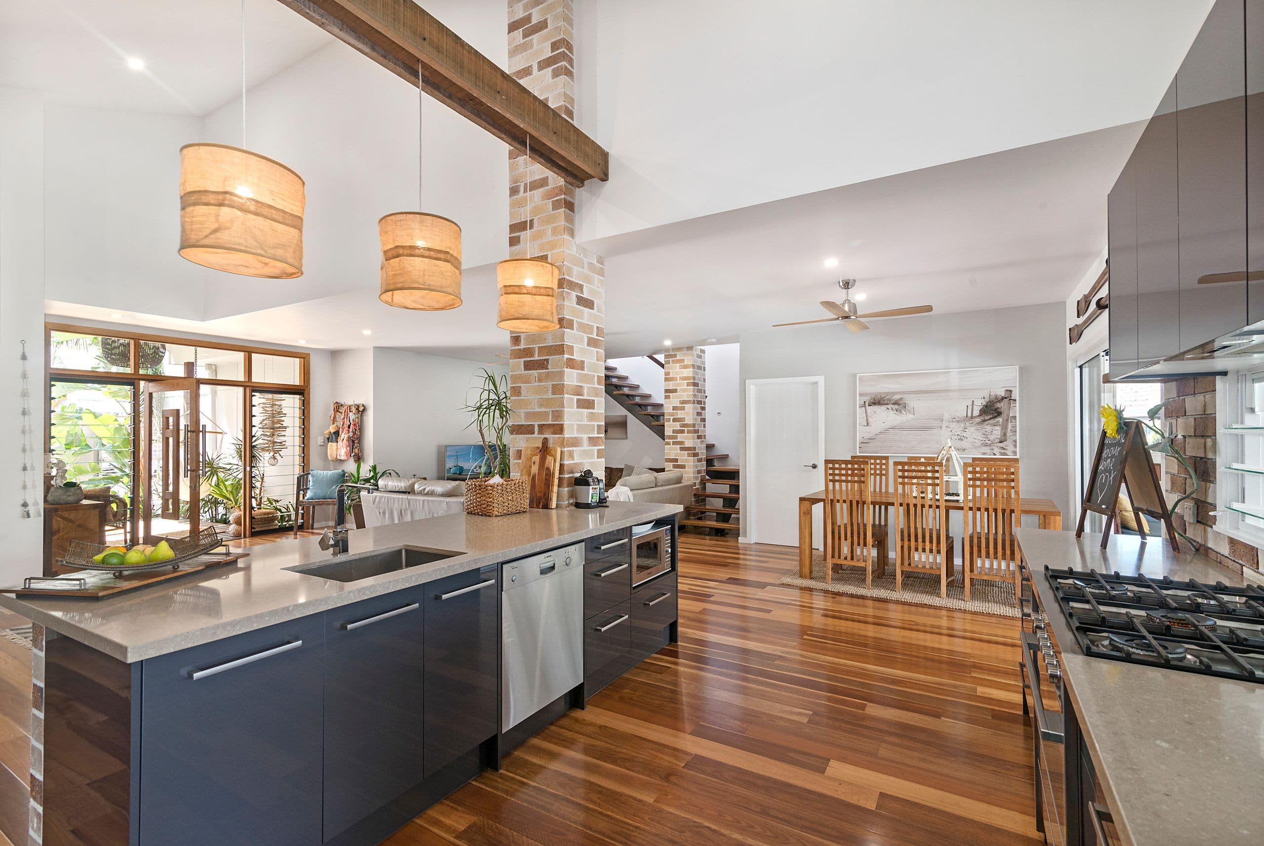 4 Blackwood Place, Palm Beach QLD 4221, Palm Beach - Thumbnail 8