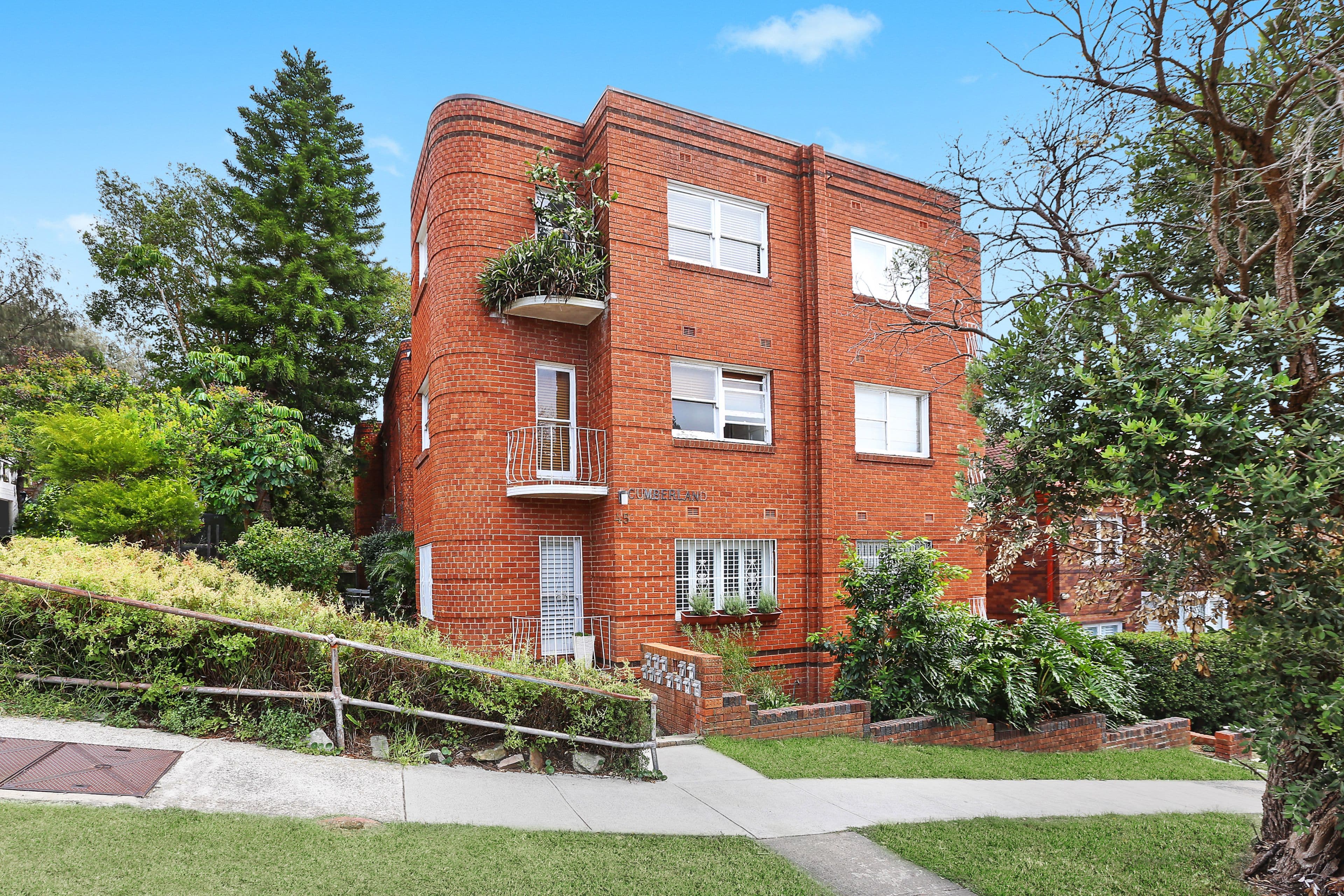 45 Francis Street, Bondi Beach NSW 2026, Bondi Beach - Thumbnail 2