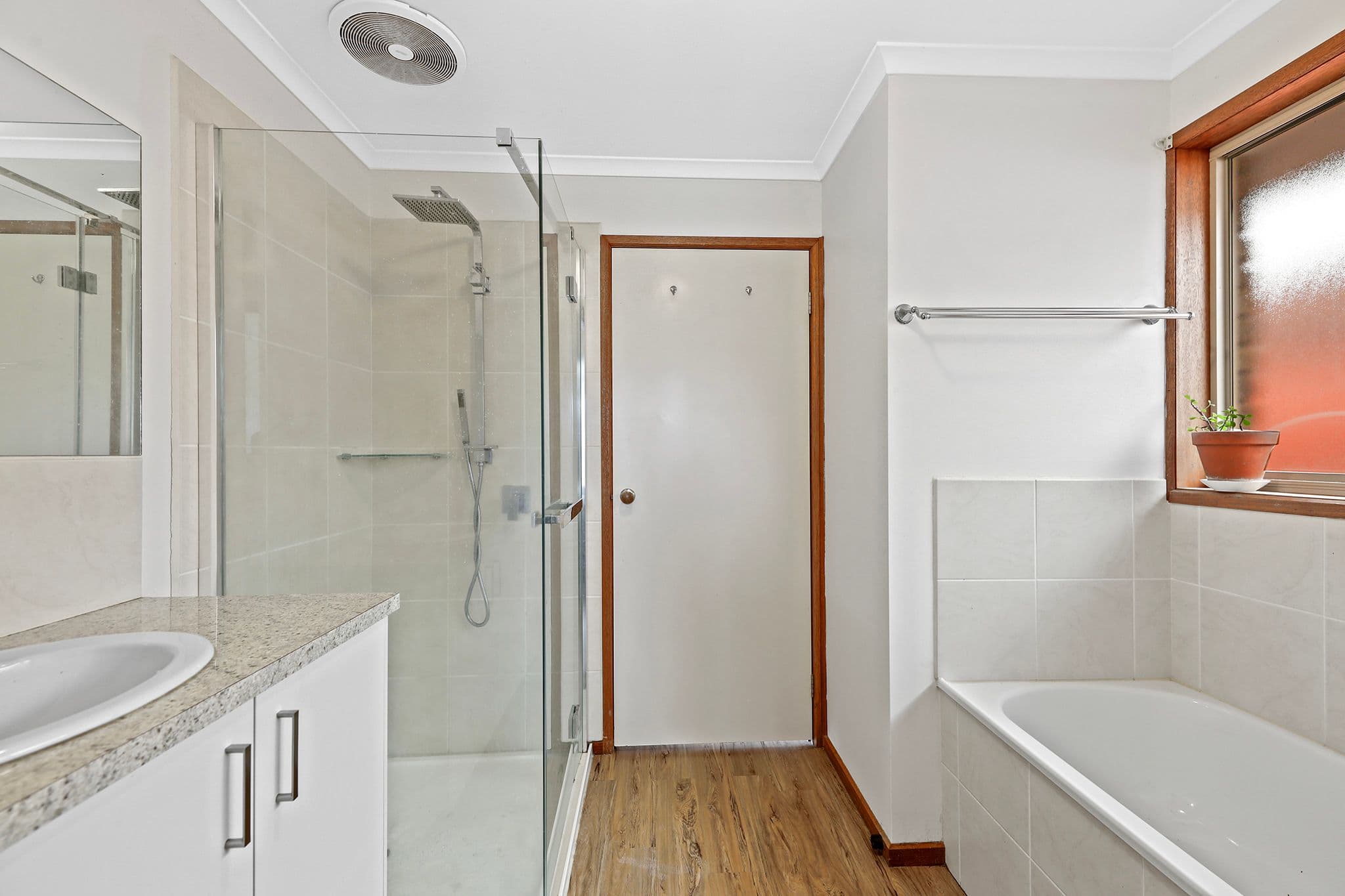15 Helen Street, Drouin VIC 3818, Drouin - Thumbnail 7
