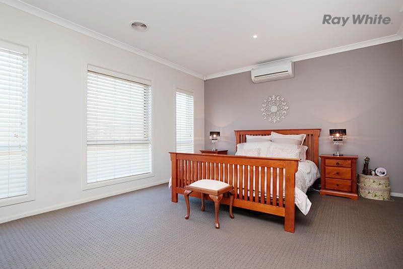 2 Fieldstone Place, TARNEIT VIC 3029, Tarneit - Thumbnail 2