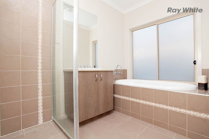 2 Fieldstone Place, TARNEIT VIC 3029, Tarneit - Thumbnail 6