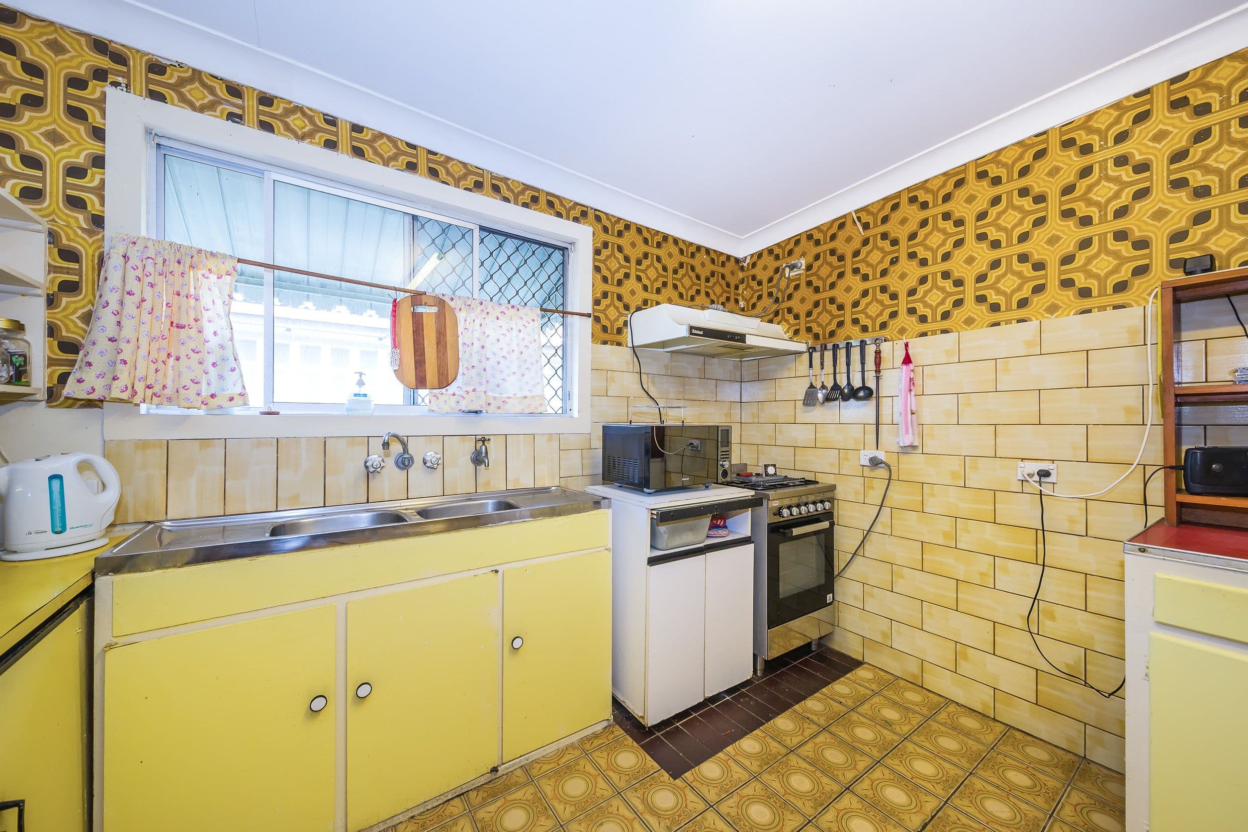 17 Alpinia Avenue, Banksia Beach QLD 4507, Banksia Beach - Thumbnail 4