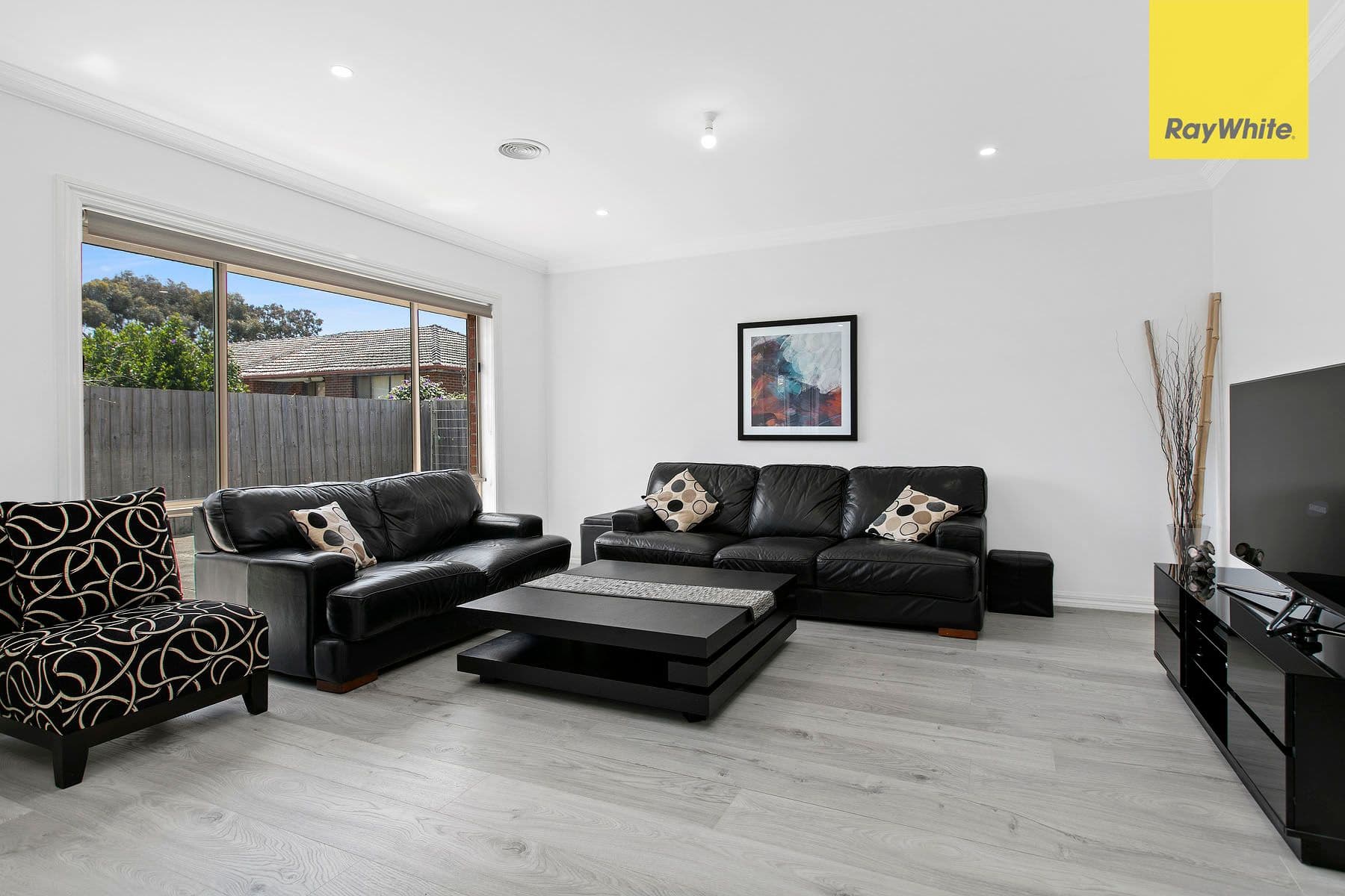 28 Elizabeth Street, St Albans VIC 3021, St Albans - Thumbnail 2