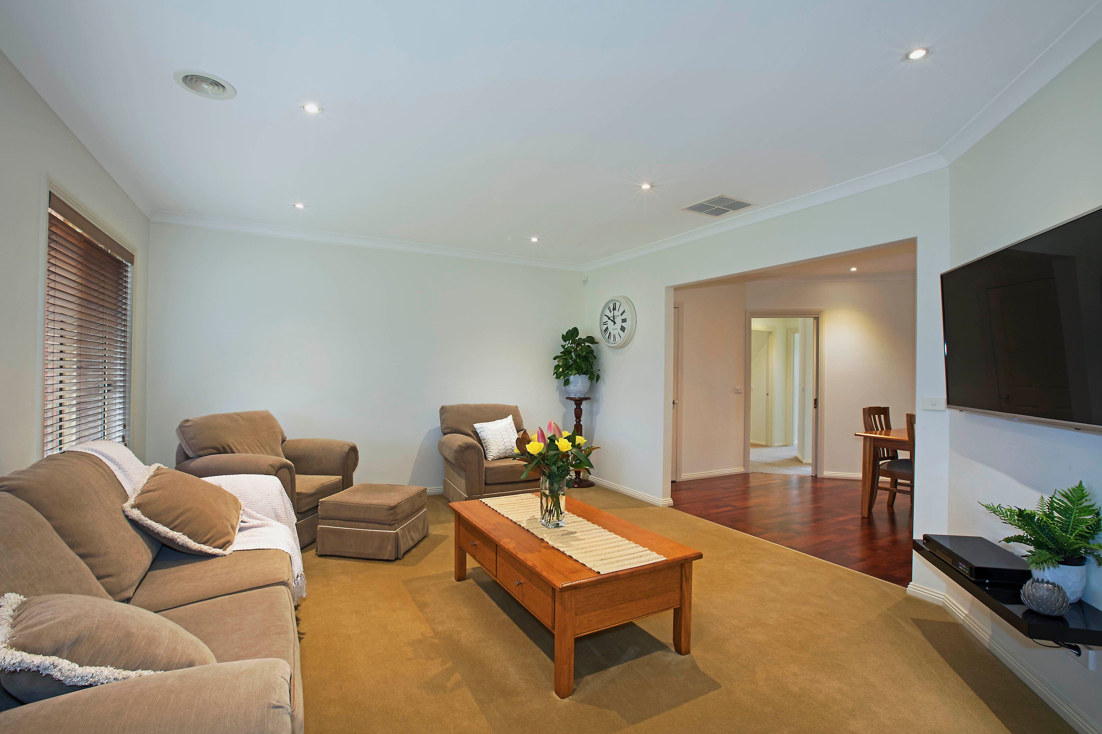 2 Roaming Creek Court, Waurn Ponds VIC 3216, Waurn Ponds - Thumbnail 5