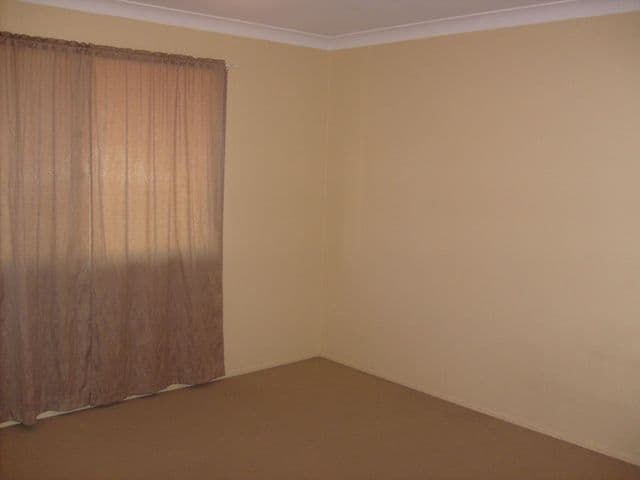 8 Bourke Street, WATERFORD WEST QLD 4133, Waterford West - Thumbnail 3