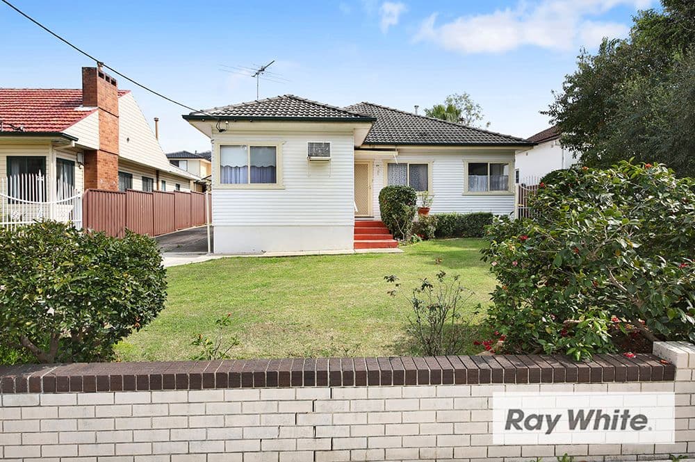 214 Nottinghill Road, Regents Park - Image 1