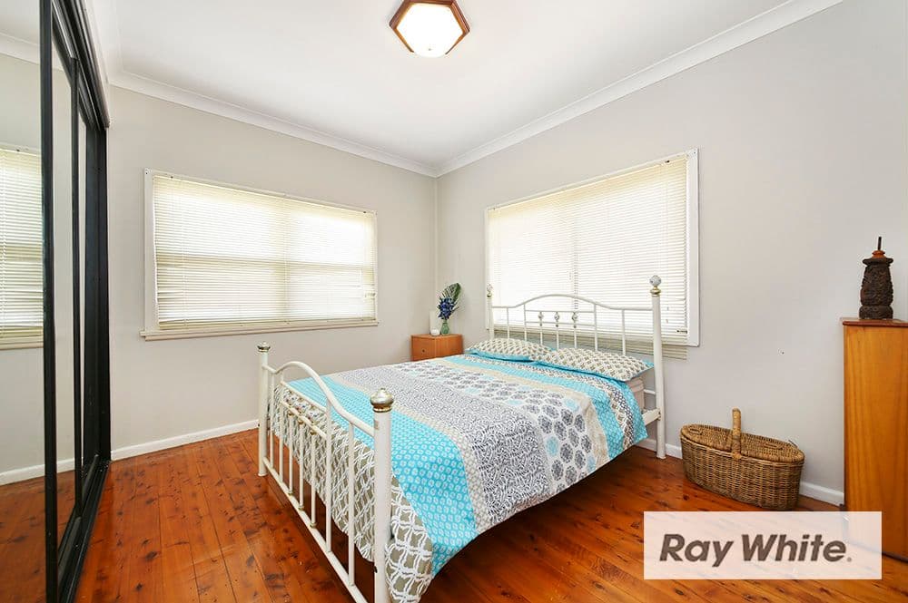 214 Nottinghill Road, Regents Park - Thumbnail 5