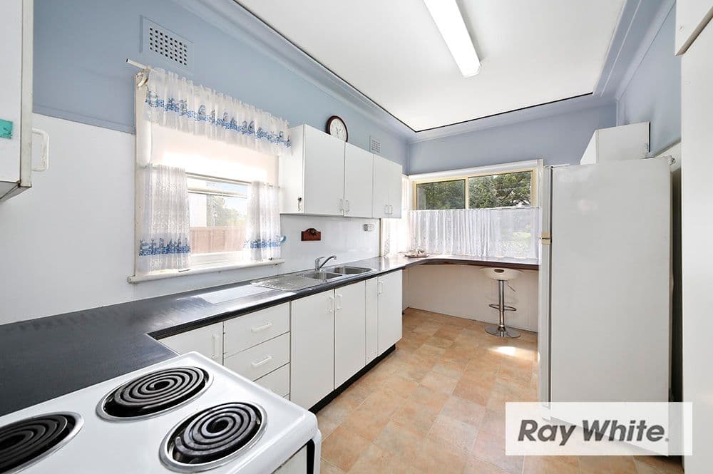 214 Nottinghill Road, Regents Park - Thumbnail 6