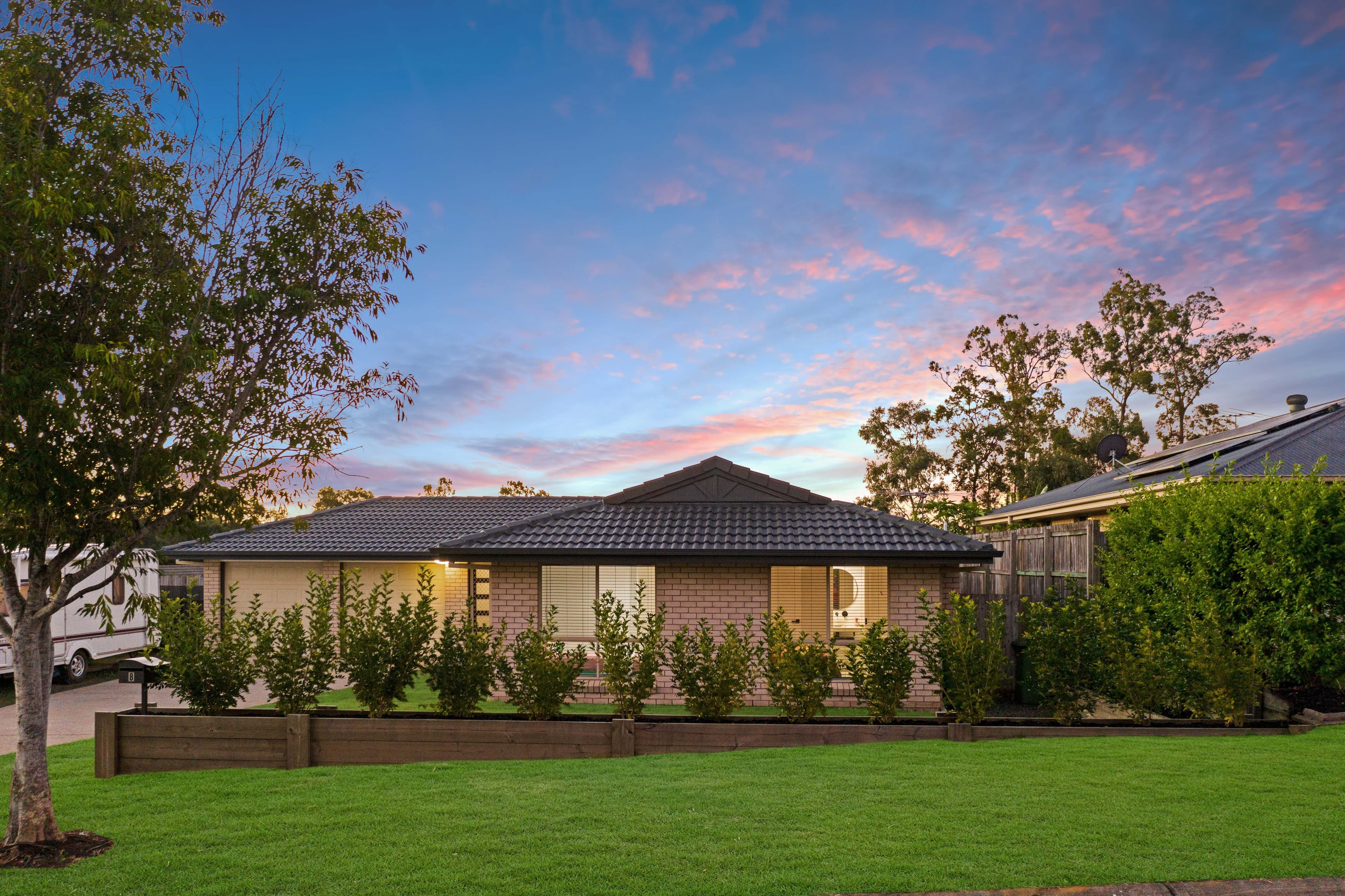8 Lincoln Court, Heritage Park QLD 4118, Heritage Park - Image 1