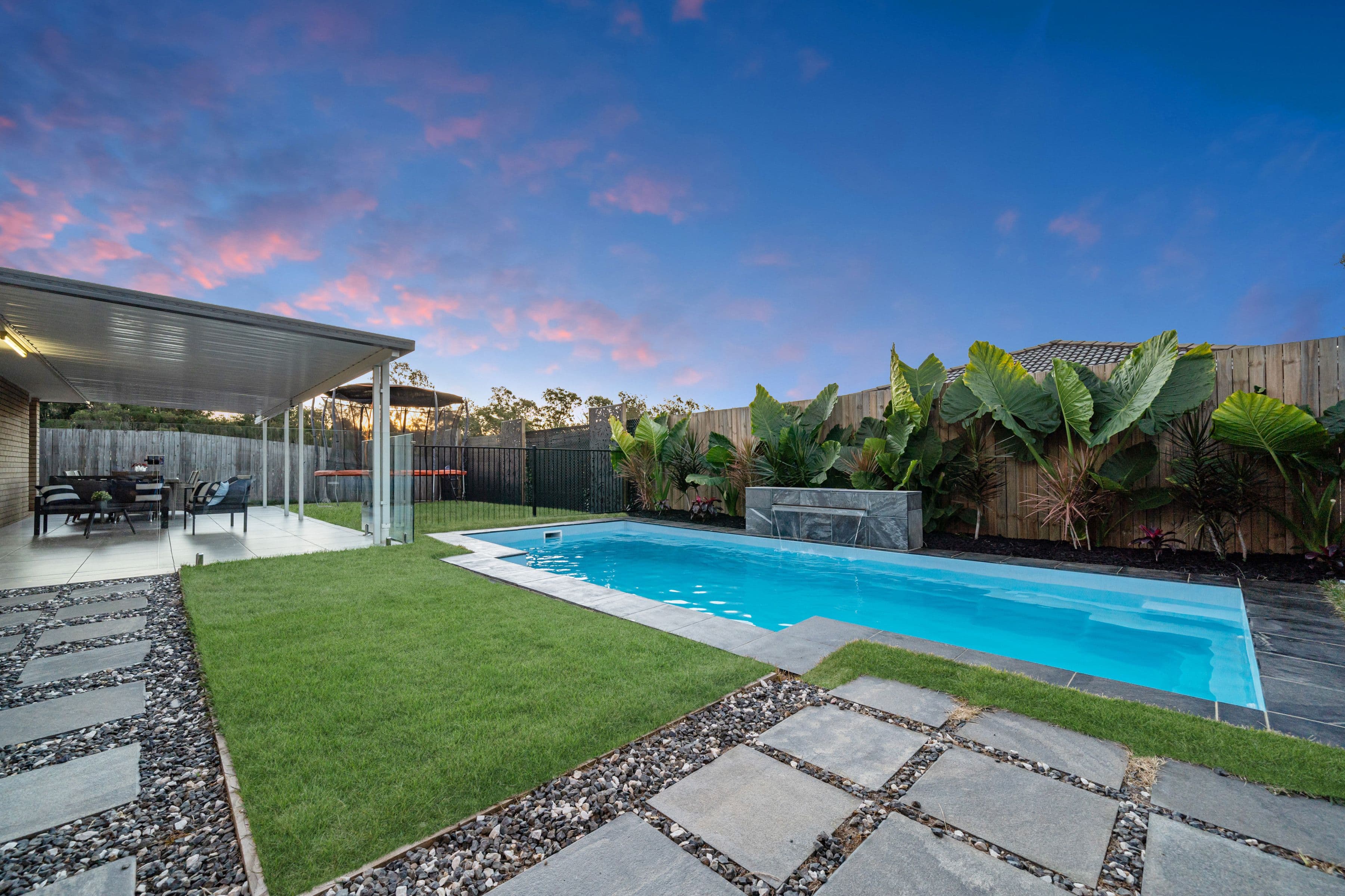 8 Lincoln Court, Heritage Park QLD 4118, Heritage Park - Thumbnail 2
