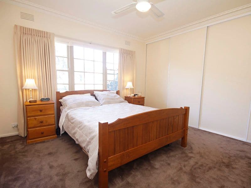 12 Brocka Avenue, BELMONT VIC 3216, Belmont - Thumbnail 4