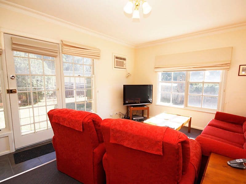 12 Brocka Avenue, BELMONT VIC 3216, Belmont - Thumbnail 7