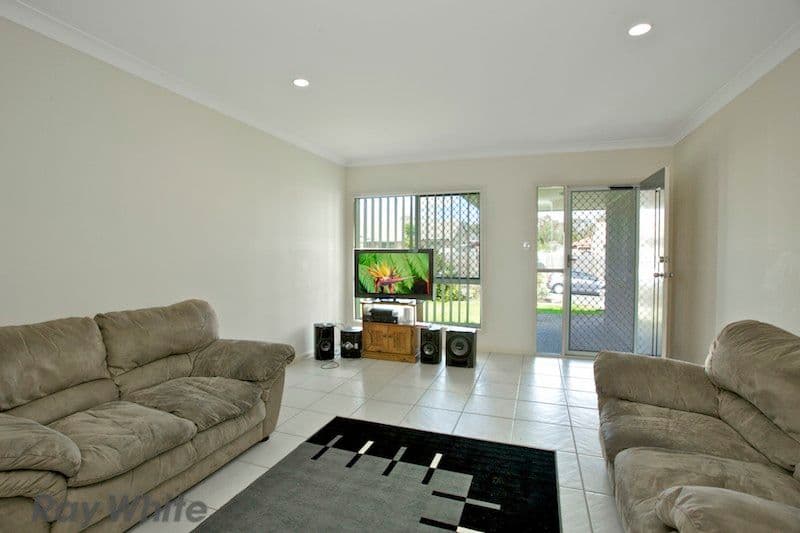 6 Varuna Court, ROTHWELL QLD 4022, Rothwell - Thumbnail 3