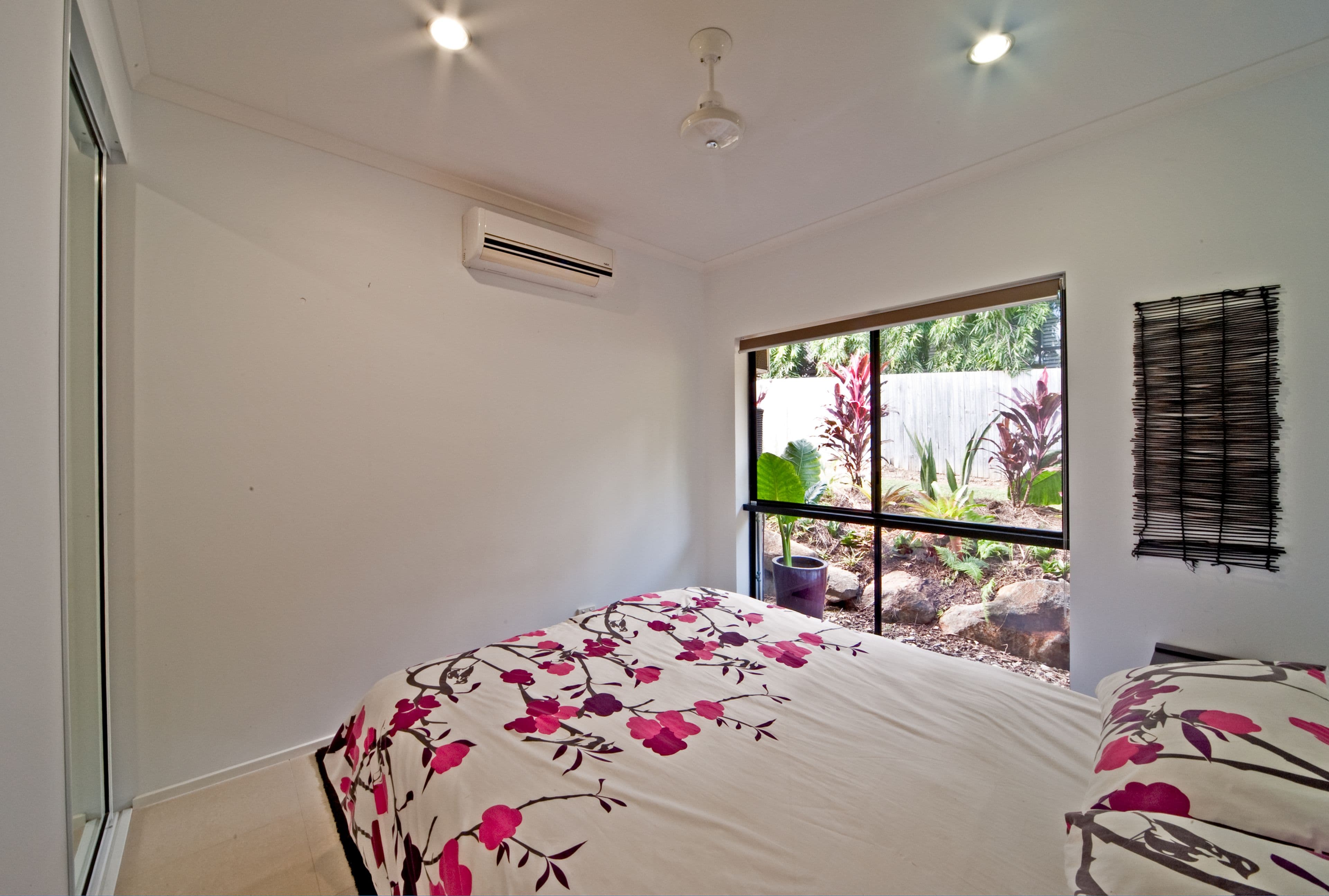 55 Jones Road, Cannonvale QLD 4802, Cannonvale - Thumbnail 8