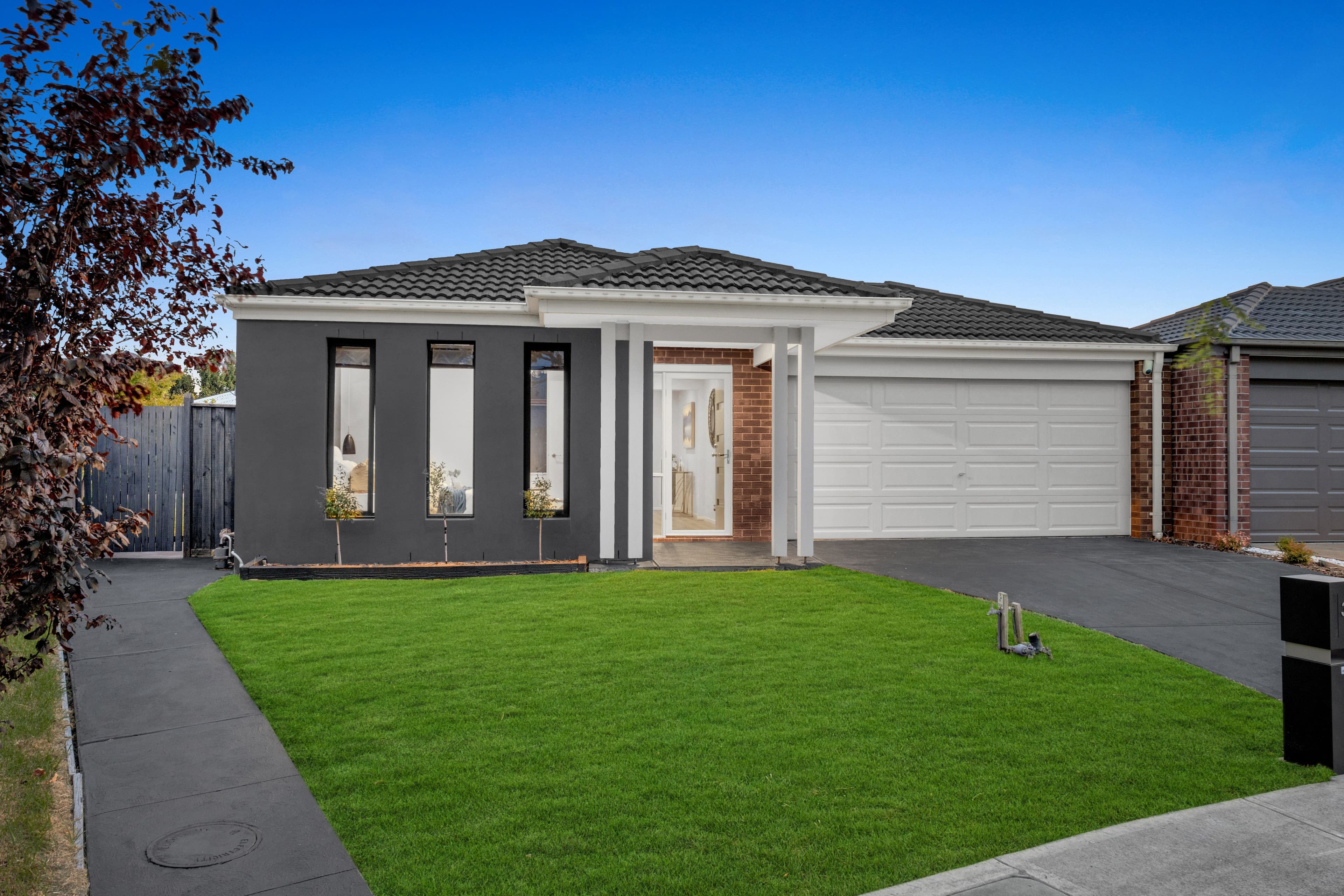 33 Windmill Circuit, Lyndhurst VIC 3975, Lyndhurst - Image 1