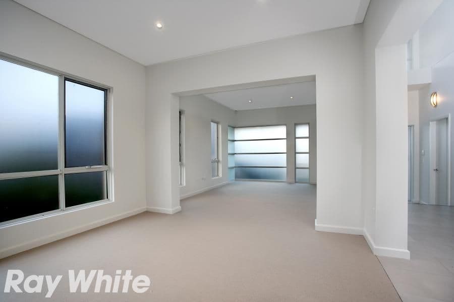 18 Macarthur Ridgeway, BELLA VISTA NSW 2153, Bella Vista - Thumbnail 3