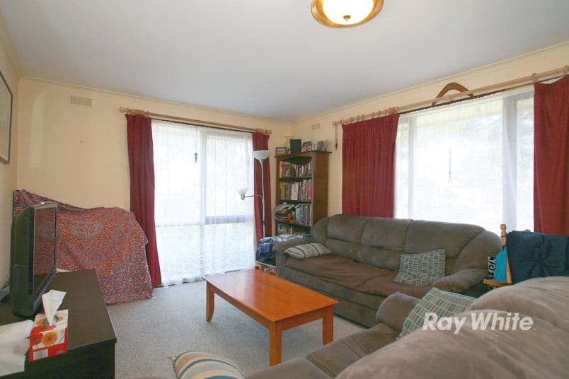 23 Endeavour Drive, CRANBOURNE NORTH VIC 3977, Cranbourne North - Thumbnail 4
