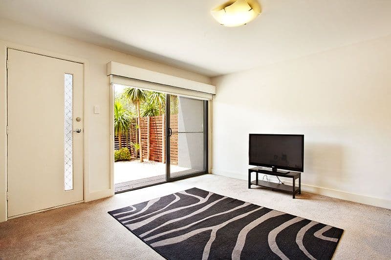 383 Gilbert Road, PRESTON VIC 3072, Preston - Thumbnail 3