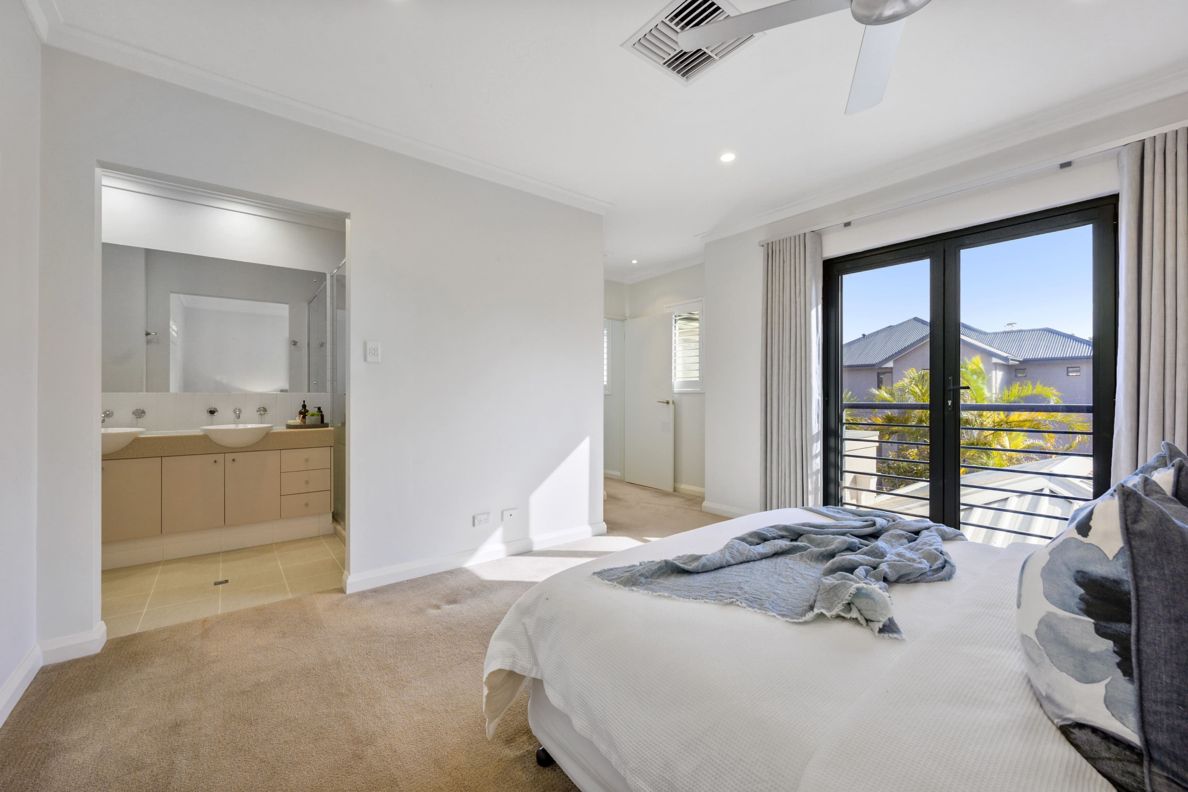 14B Hayes Avenue, Yokine WA 6060, Yokine - Thumbnail 4