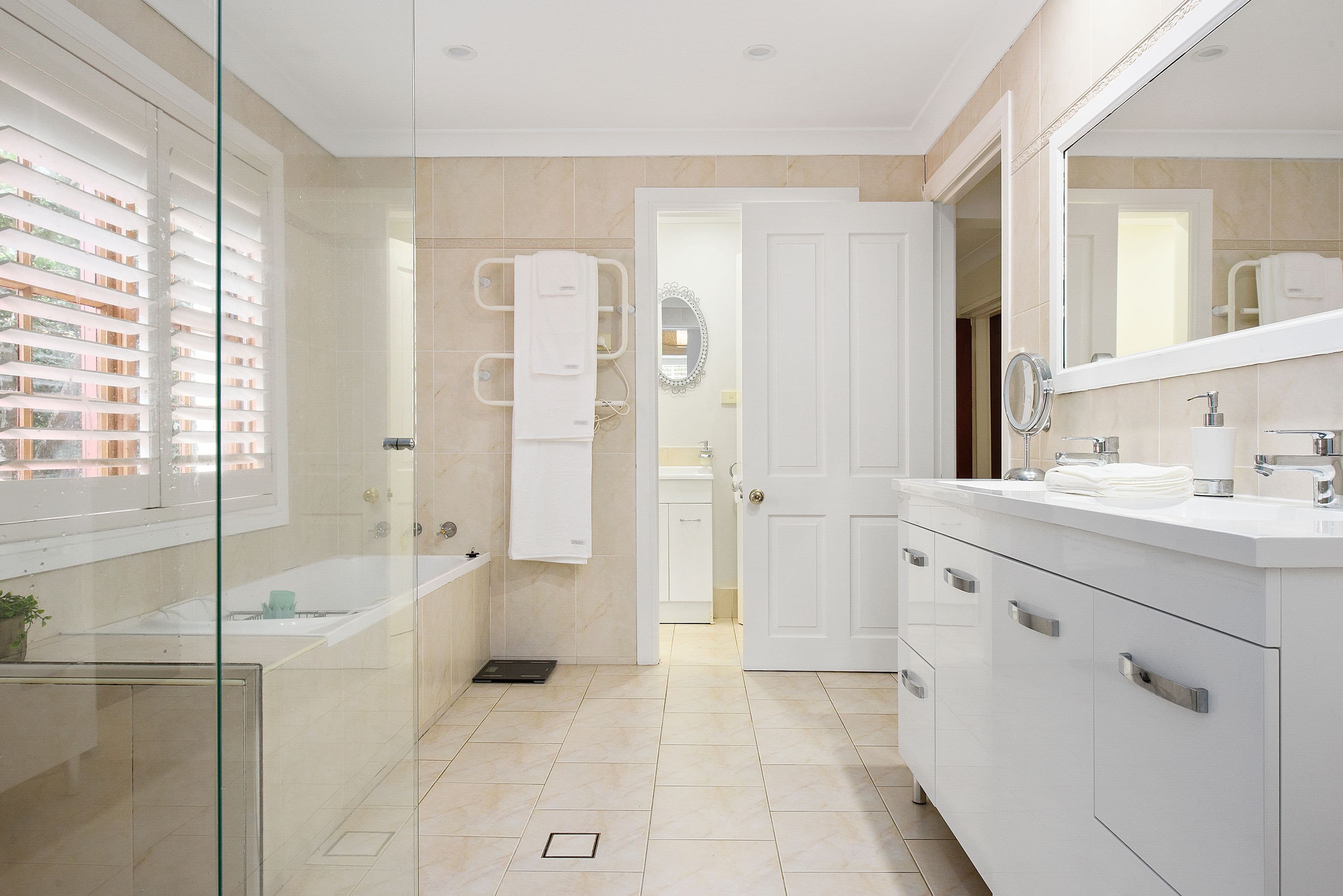 18 Eaton Avenue, Normanhurst NSW 2076, Normanhurst - Thumbnail 4