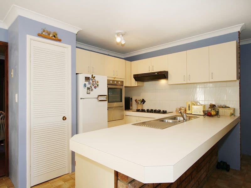3  Cliffside Rise, BALLAJURA WA 6066, Ballajura - Thumbnail 6
