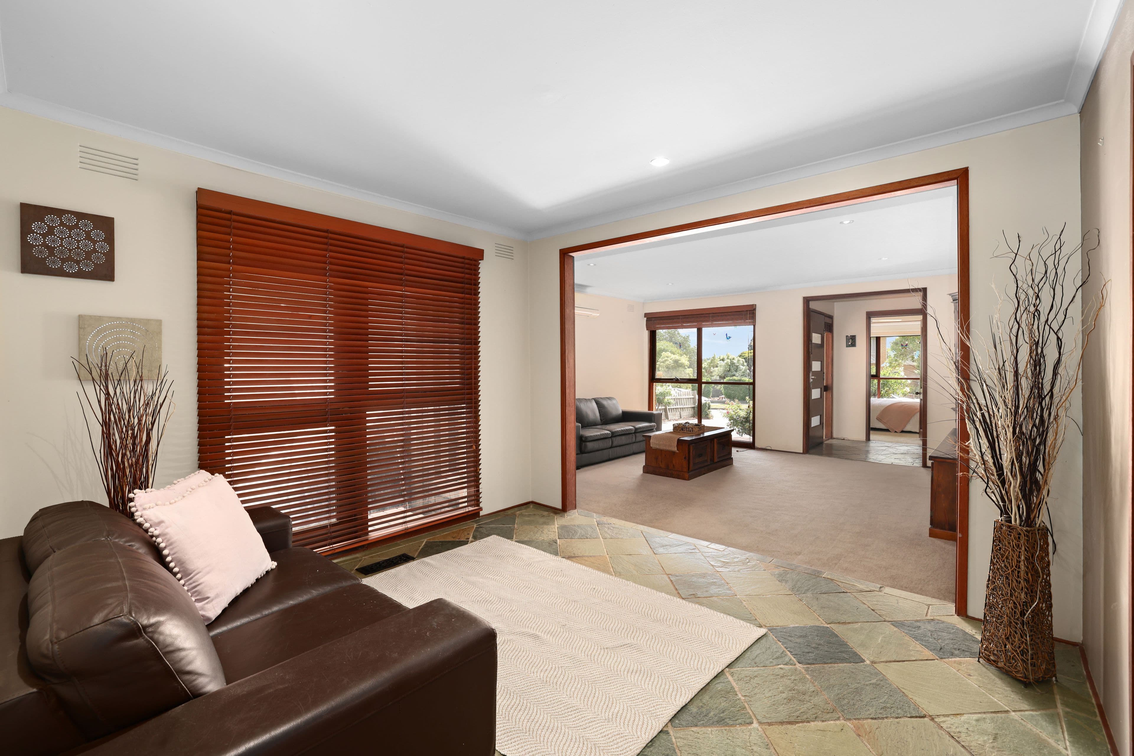 12 Witken Avenue, Wantirna South VIC 3152, Wantirna South - Thumbnail 6