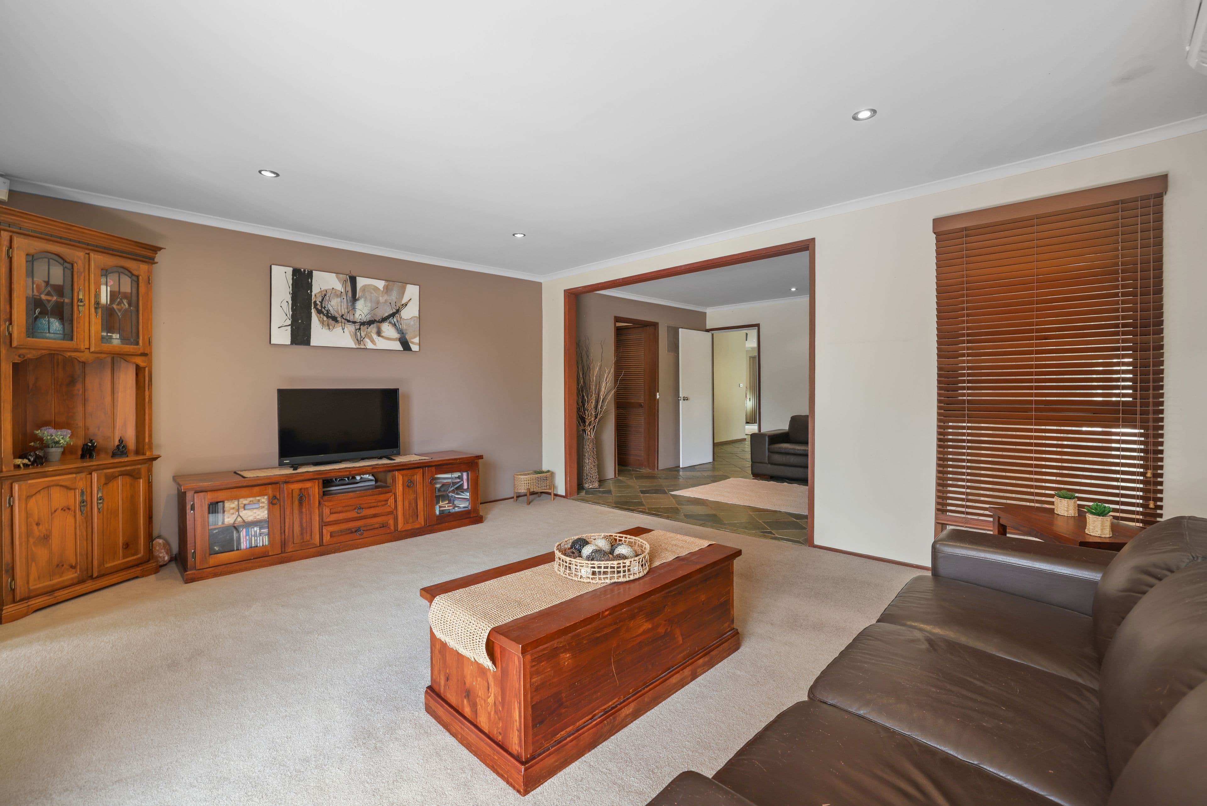 12 Witken Avenue, Wantirna South VIC 3152, Wantirna South - Thumbnail 7