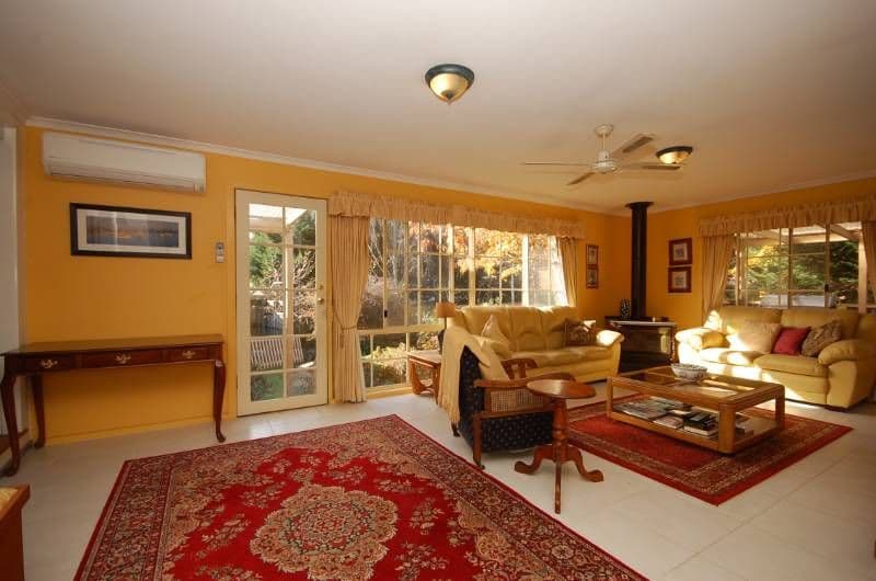 4 Ducol Court, SEVILLE VIC 3139, Seville - Thumbnail 2