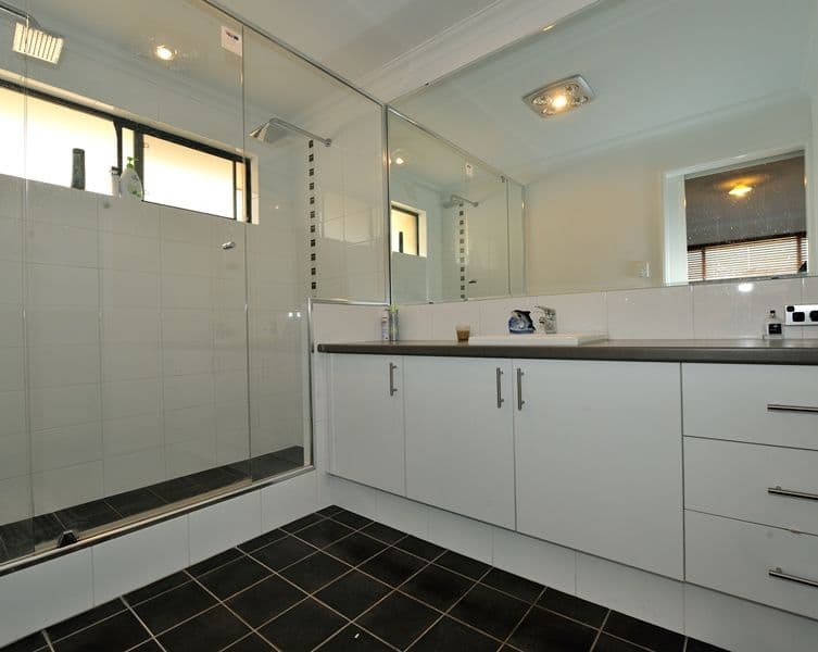 4 Arwon Street, BALDIVIS WA 6171, Baldivis - Thumbnail 5