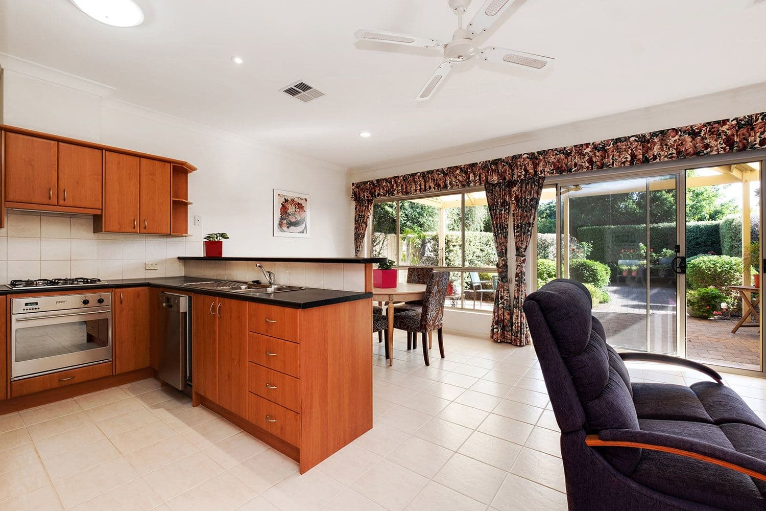 7 Frederick Street, Glengowrie SA 5044, Glengowrie - Thumbnail 3