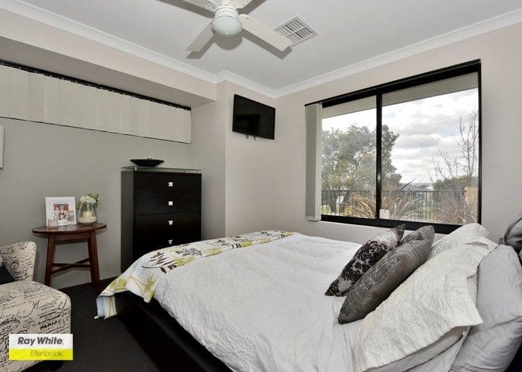 37 Duvall Parkway, Aveley WA 6069, Aveley - Thumbnail 3