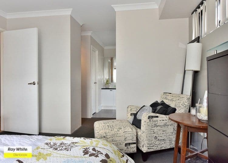 37 Duvall Parkway, Aveley WA 6069, Aveley - Thumbnail 4
