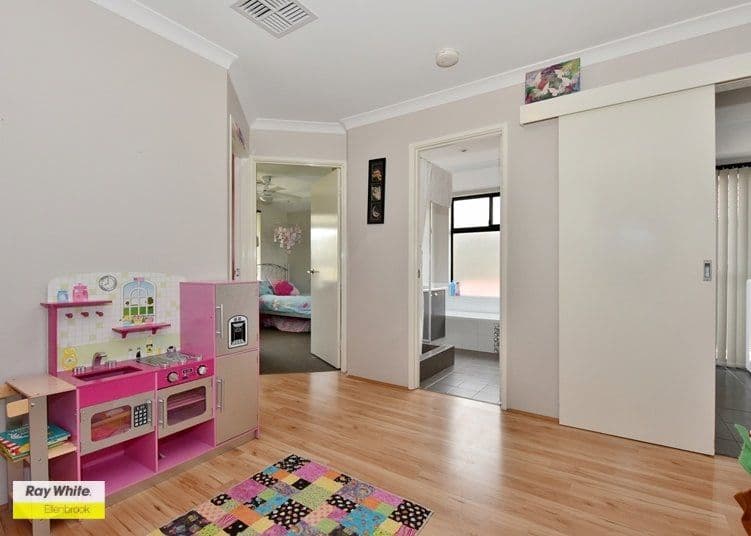 37 Duvall Parkway, Aveley WA 6069, Aveley - Thumbnail 6