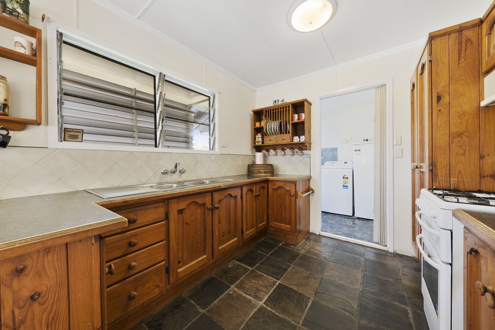16 Bracken Street, Bracken Ridge QLD 4017, Bracken Ridge - Thumbnail 4