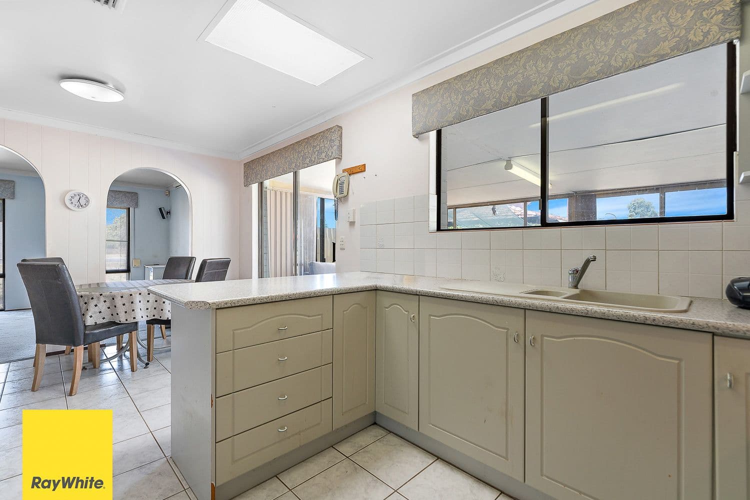 67 Blackmore Avenue, Girrawheen WA 6064, Girrawheen - Thumbnail 6