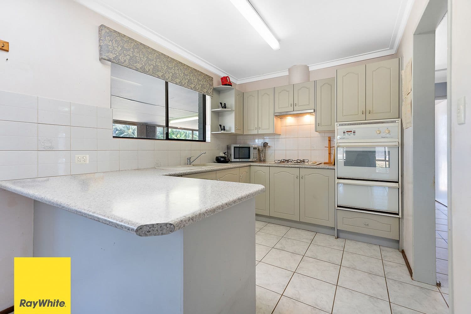 67 Blackmore Avenue, Girrawheen WA 6064, Girrawheen - Thumbnail 8