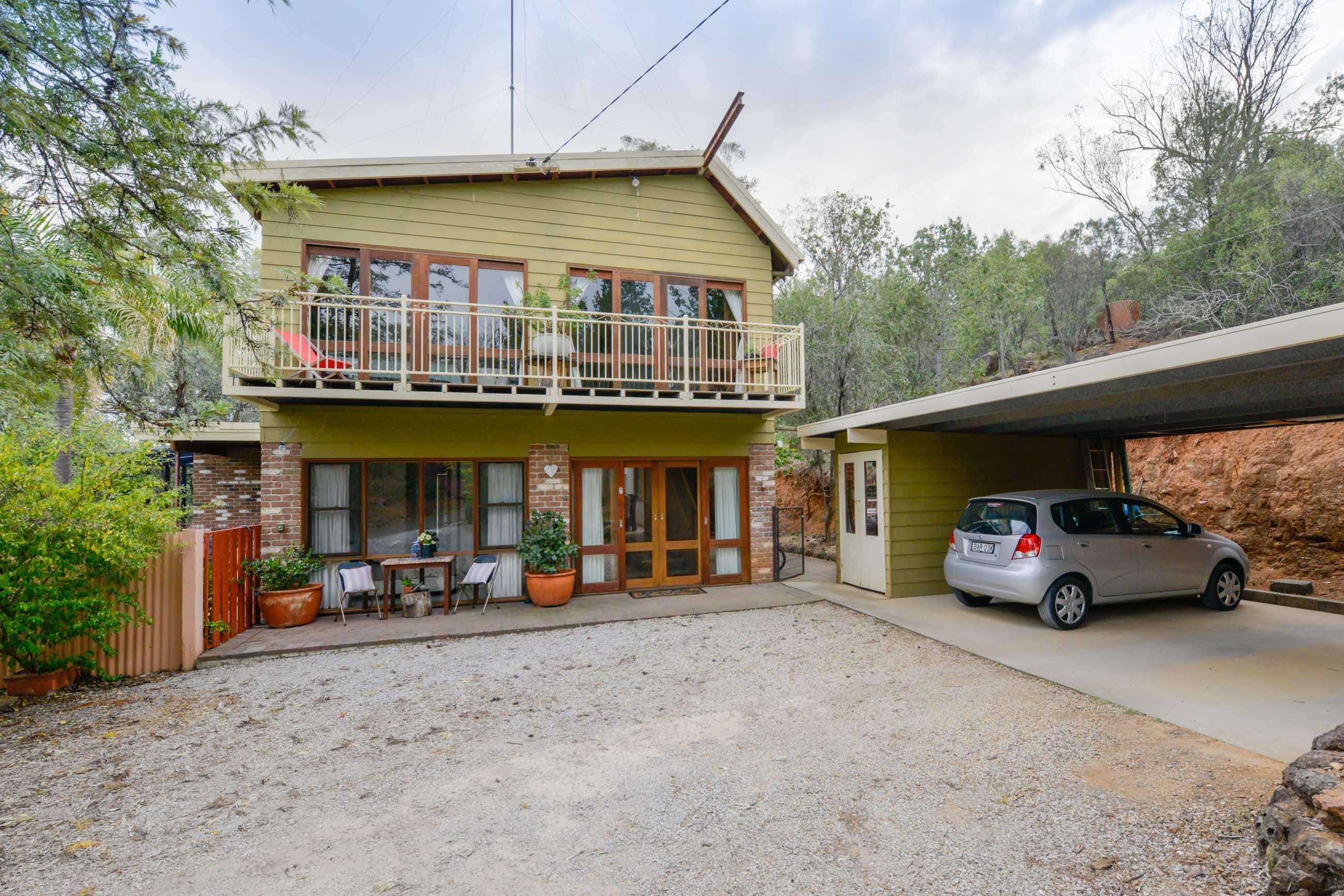 7 Mornington Crescent, Moore Creek - Thumbnail 3