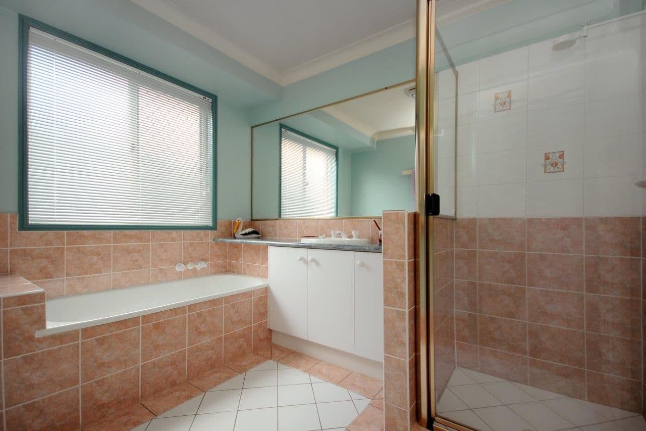 17 Kurrajong Street, NEWTOWN QLD 4350, Newtown - Thumbnail 6