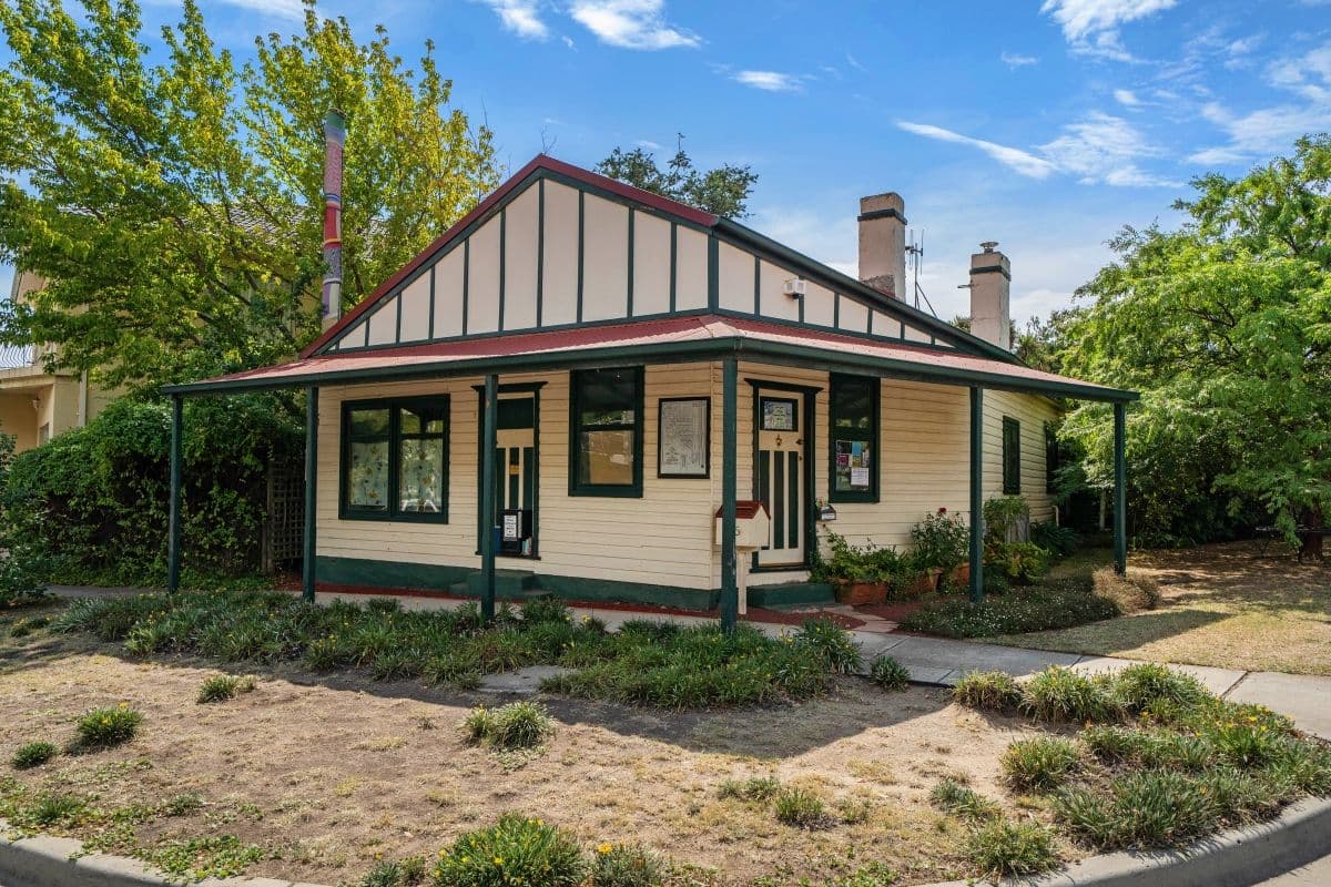 36 Crawford Street, Queanbeyan - Image 1