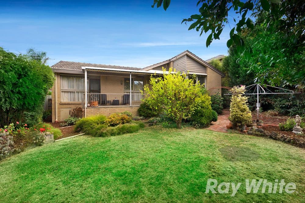 25 Eastleigh Drive, Glen Waverley VIC 3150, Glen Waverley - Thumbnail 7