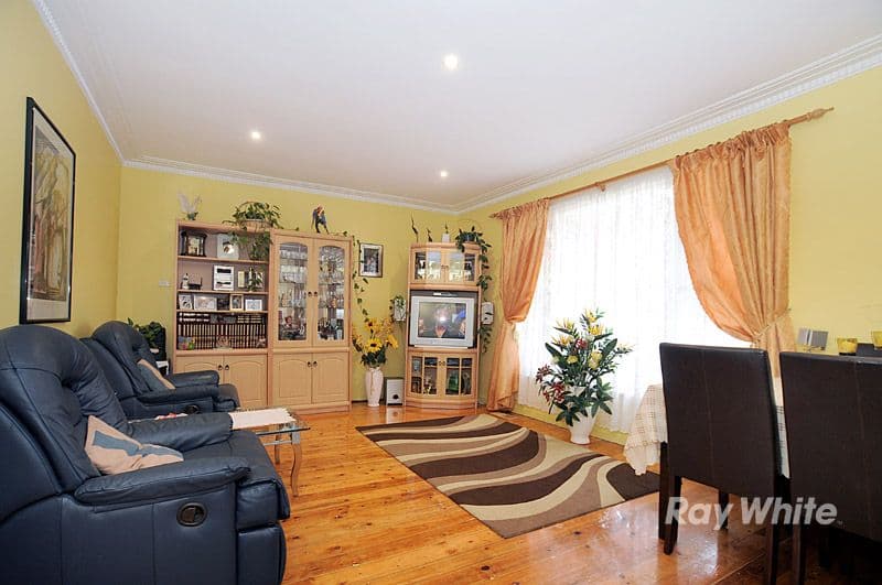10 Somers Street, NOBLE PARK VIC 3174, Noble Park - Thumbnail 5
