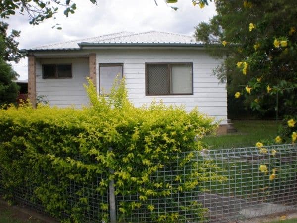 64 Bayview Terrace, WAVELL HEIGHTS QLD 4012, Wavell Heights - Thumbnail 4